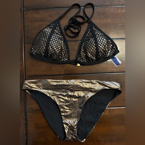 Luxe by Lisa Vogel bikini top and bottom - Picture 2 of 4